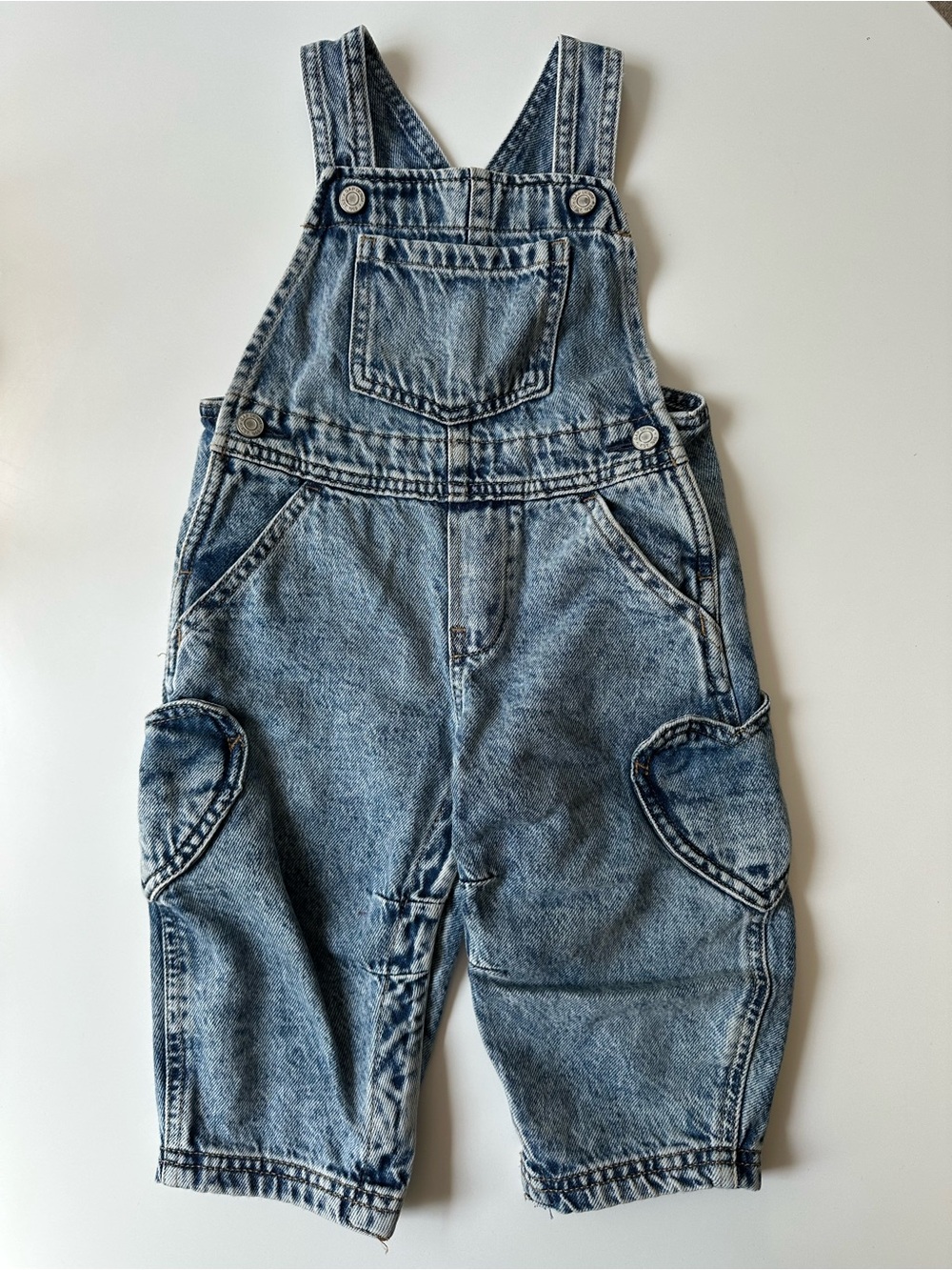 Gap Baby & Toddler Heart Pocket Horseshoe Overalls 18-24 months